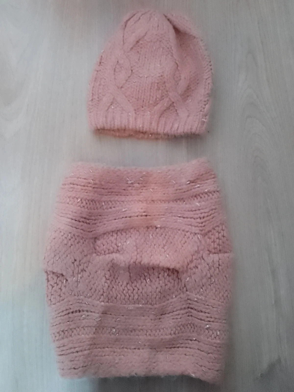 Tour du cou + bonnet rose